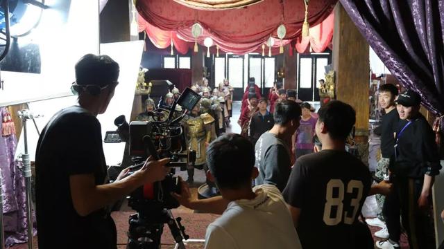 【商机】穿越焦作影视城过元旦，商机正燃！黄金商位火热招商中！