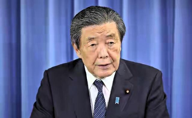 石破茂辞职后，中方发起反制，不许日本官员石平入境