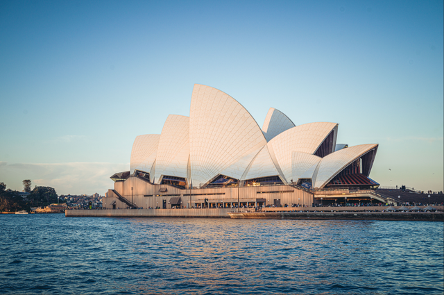 今年冬天，我想去这里过夏天