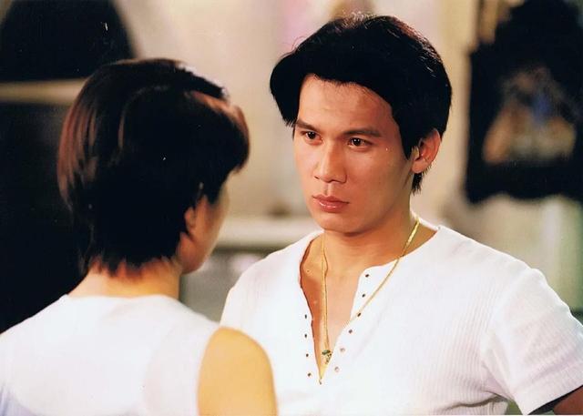 一路走好！短短半月，7位明星名人传死讯，最大103岁，最小28岁