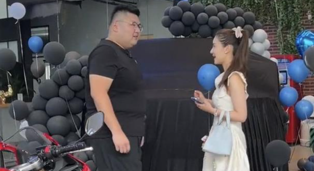 离婚一个月，猴哥前妻不再隐忍！公开回应被指小三	，她不是软柿子