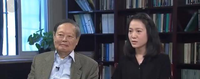 杨振宁去世后，翁帆再发文	，49岁无子女的她，早已被安排好了退路