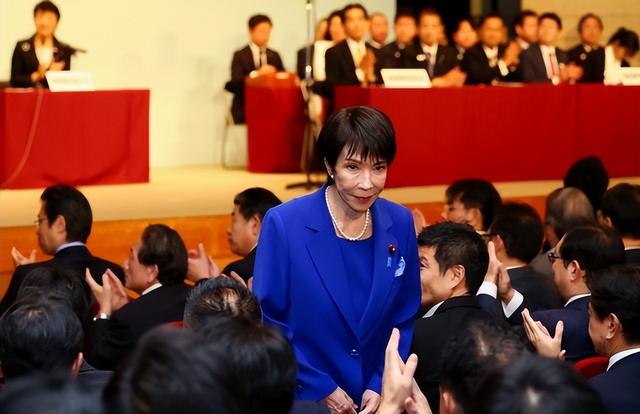 王毅外长发出统一最强音，向全世界通报两件事	，中国再也不避讳了