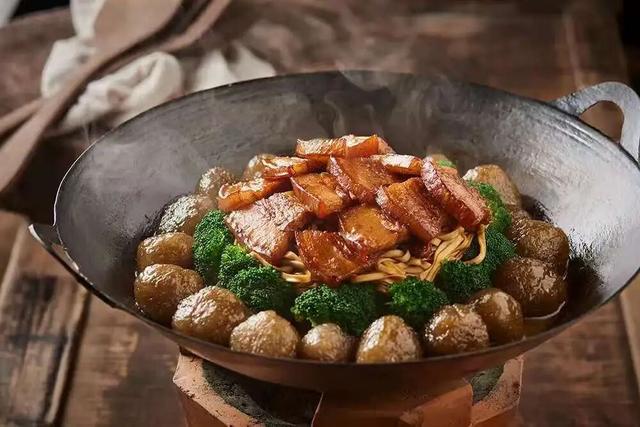 跟着赛事去旅行｜石台秋味记忆，把山野鲜味吃进肚子里