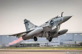 中国采购战机遇狮子大开口，苏联趁机抢走大单：让中国前进30年图片