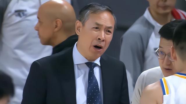 对阵江苏为何赢的那么难？许利民赛后承诺，要从他自己身上总结