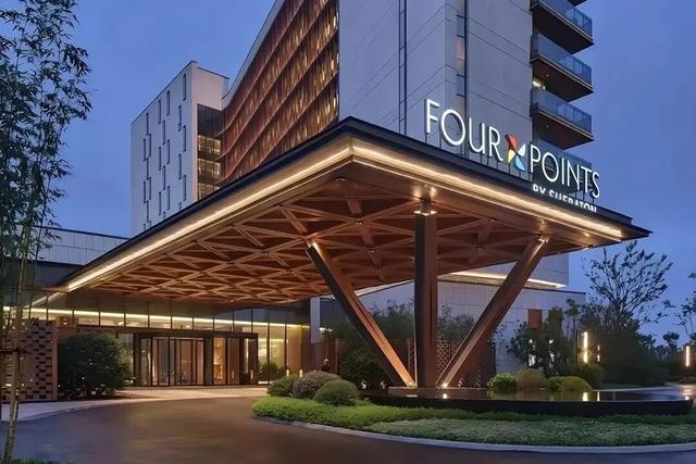 玩美公园畔，南昌福朋喜来登酒店的治愈奢度假