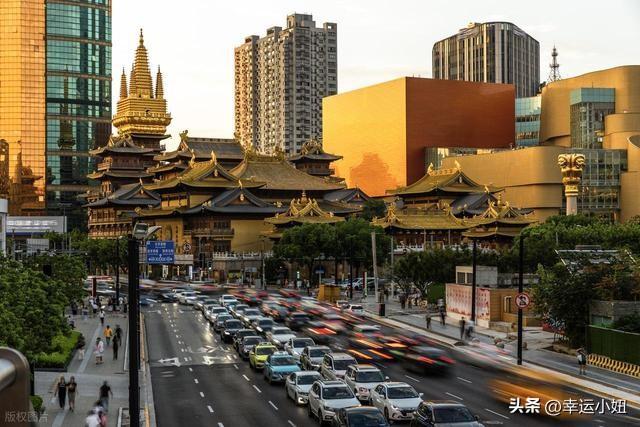 北京人笑喷：上海人拧发条，广州人煲靓汤！