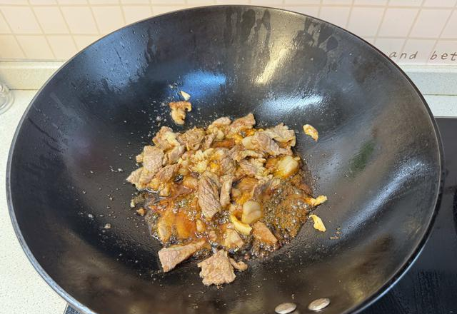 10分钟快手下饭菜，软糯爆汁鲜香美味，有它上桌超级费米饭！