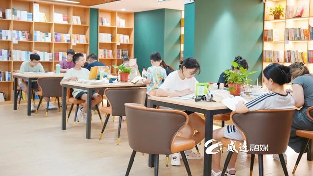 每天500人以上！好多威远人都来这里避暑“充电”→