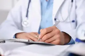 医生发现：夏天坚持用薄荷泡水喝，不出4个月，身体或有这3变化图片