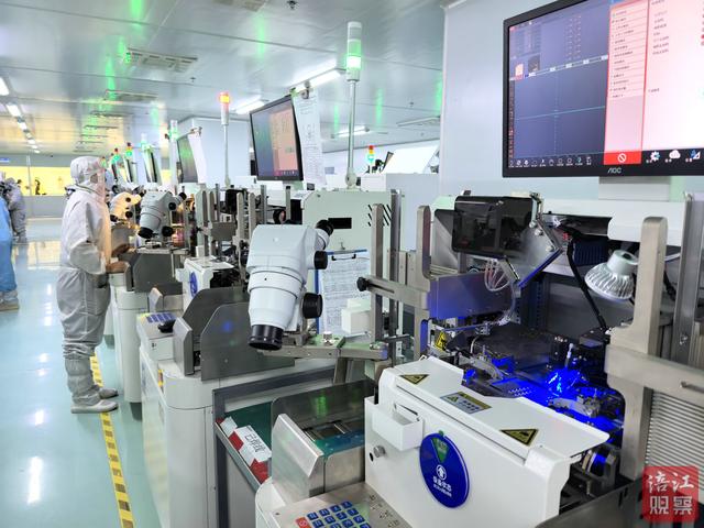 绵阳“中试记”｜“快”就一个字！一起探秘绵阳这条芯片中试“高速路”