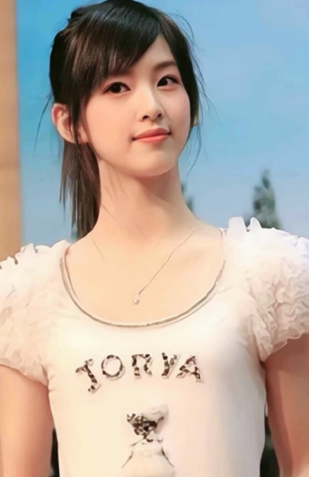 刘强东章泽天久违合体仅3天，令人恶心的一幕上演，杨颖也被牵连