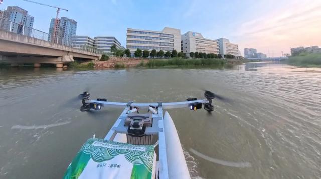 辽宁研制，水空两栖，首飞成功！