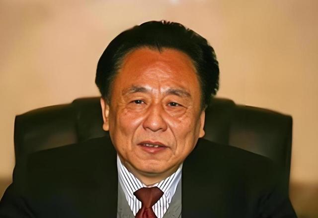 包养10位情妇，睡觉翻牌生下11个私生子，75岁还在拼命生娃！
