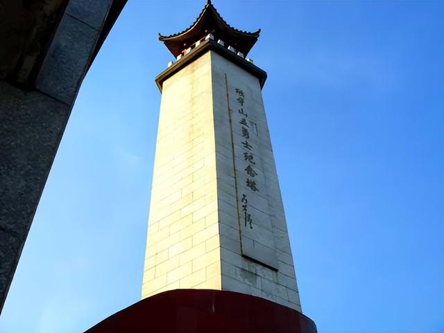 河北旅游：敬仰五壮士 两登狼牙山纪行（图）