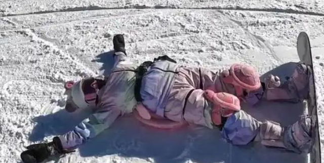 全红婵被曝未捐100万,令人恶心一幕发生,樊振东的话终于有人信了