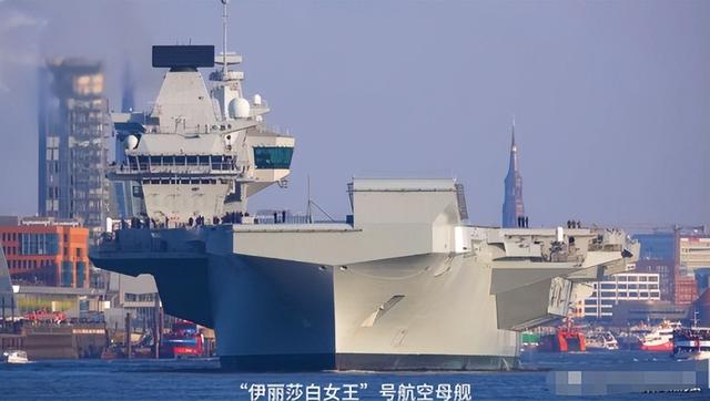 又让张召忠说中了？东拼西凑550亿建的2艘航母，如今彻底成为累赘