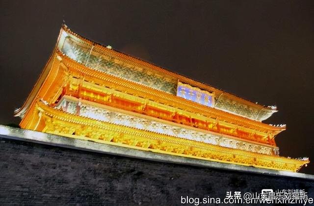 秋雨中的“西安回民街”街市（“陕西之旅”之六）