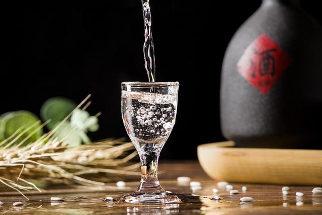 糖尿病神经病变的3大禁忌，第一熬夜，第二饮酒，第三个危害最大