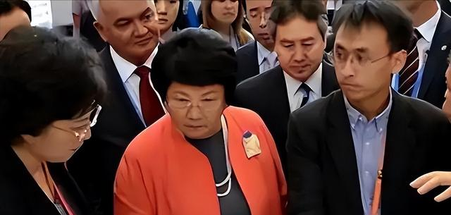 中亚铁娘子：赶跑两任总统后自己当总统，最大愿望就是与中国合作