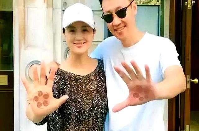 爱妻朱媛媛离世五月后，辛柏青再传来噩讯，原来他仍未走出悲伤