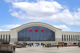 蚌埠火车站南广场有建设计划吗？最新回复图片