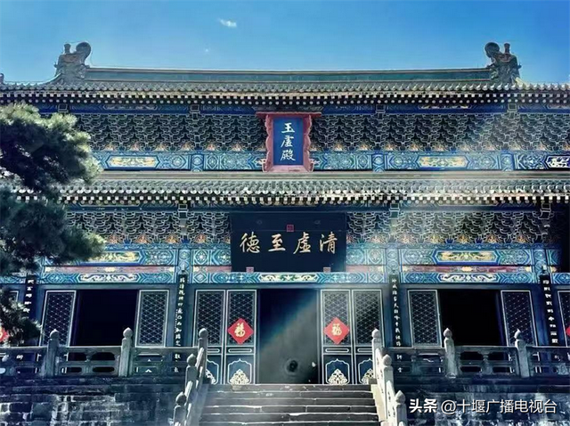 “神武峡”IP驱动世界级文旅枢纽加速崛起！武当山机场国际航线将于10月临时开放