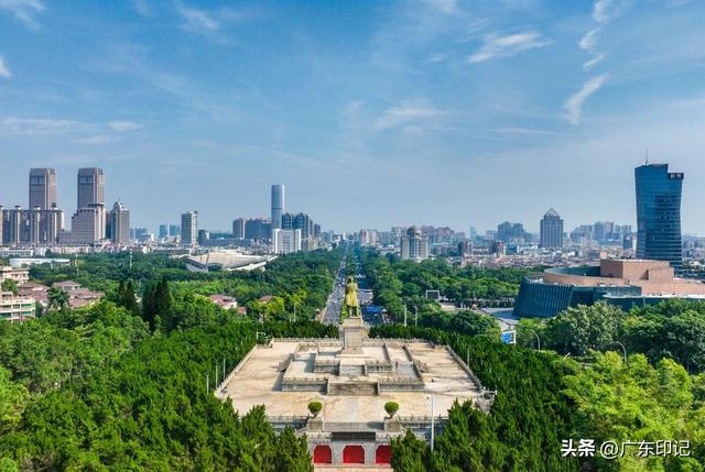 珠江三角洲水系：聚三江之水，经八门入海