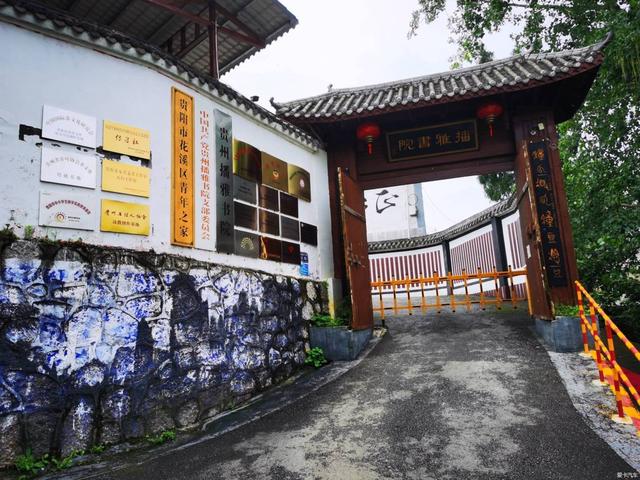 躲开镇山村的烟火，我在一水之隔的李村，找到冬日最深的宁静！