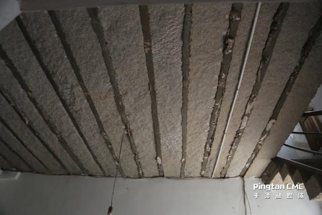 平潭百厝行丨深坞村41号，开在花河边的浪漫石厝