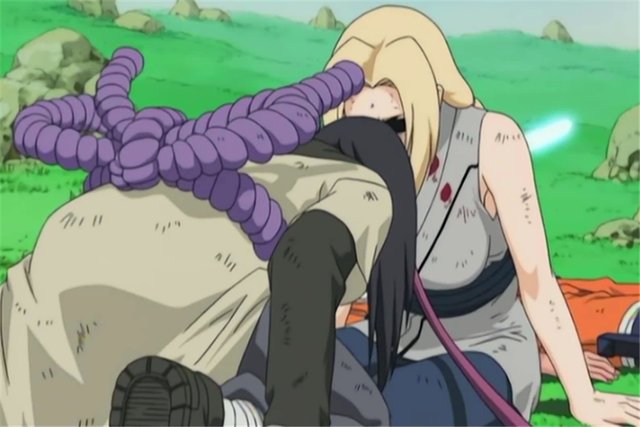 火影忍者中纲手的6次战斗：1根手指击败鸣人，宇智波斑也夸赞过她