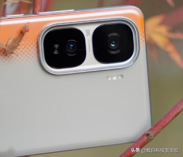 ‌小米Redmi K80为何受欢迎？搭载同款处理器，iQOO Neo10价格更香