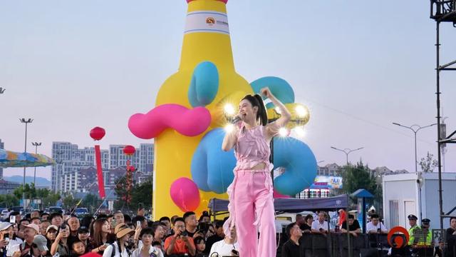 狂欢盛宴引爆全城！30天嗨玩攻略！承包你的整个夏天