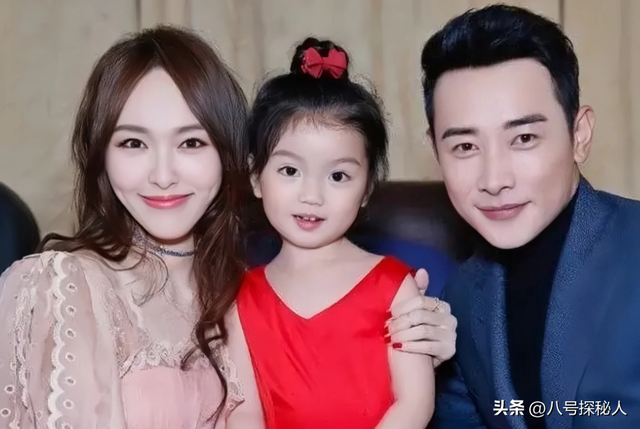 婚变传闻后	，罗晋携任素汐与母亲去祈福，撕碎了唐嫣最后一丝体