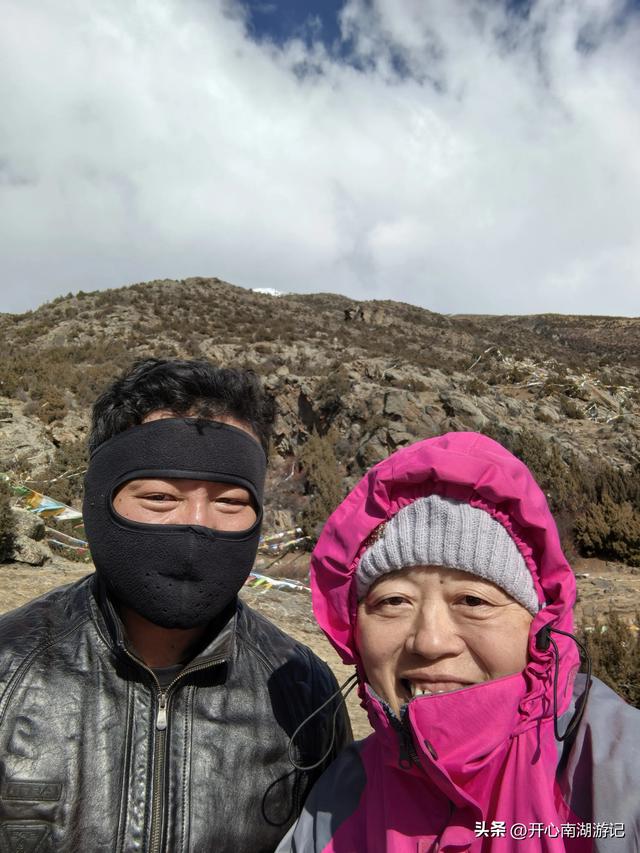 喀什经317到成都，边坝-洛隆，看祥格拉冰川，登顶观三色湖