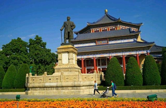 广东人口最多的城市，比佛山、惠州总和还多，面积却不到韶关12