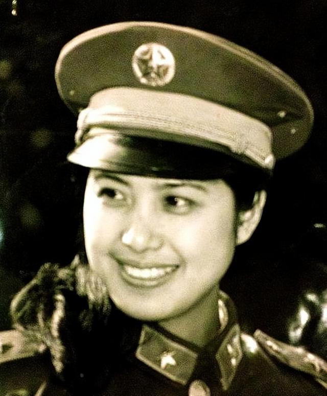 吴玉华：因前夫坚持丁克,39岁以死相逼离婚,51岁再婚生下1儿1女