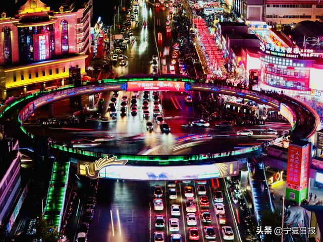 宁夏双节夜游经济火热，多元消费场景激发市场活力