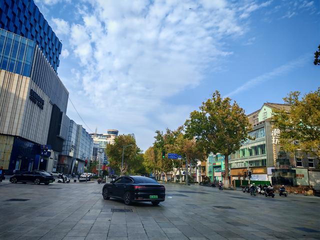 20年前济南最繁华的两个地方现在如此萧条