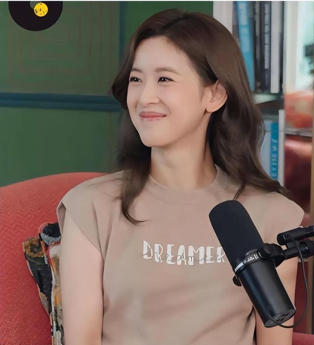 刘强东没想到，离过年不到2月，章泽天走上了和田朴珺一样的路