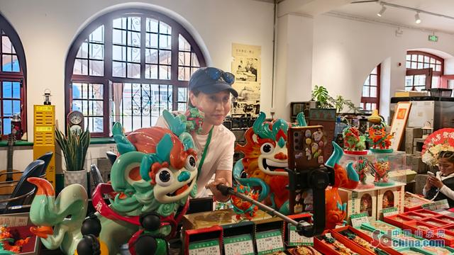 相约泰山 遇见泰安｜国际网红博主在千年古韵与百年风华中 定格泰安最动人的古今画卷