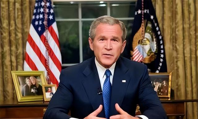 美国最牛副总统去世！特朗普继承他的衣钵却反目，连悼词都懒得念