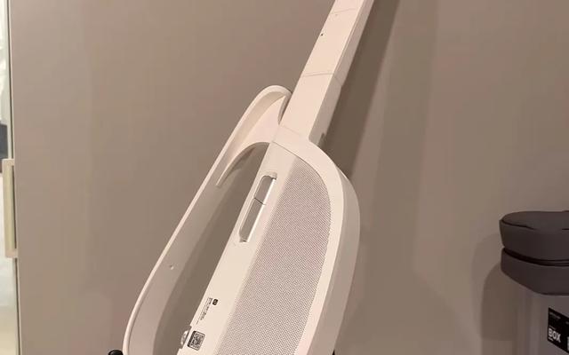 狂卖10亿的“没用”玩具,成了年轻人团建新宠