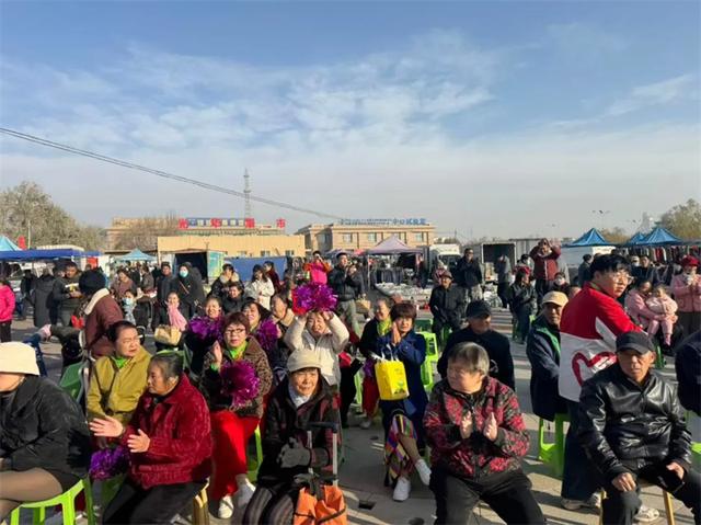 库尔勒乡村巴扎 邀八方来客共赴冬日烟火之约