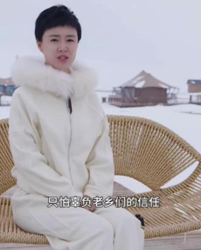 梁小龙去世不到24小时	，恶心的一幕发生，成龙的话字字催泪