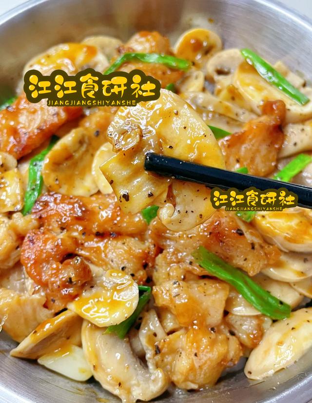 肠道“推粪机”不是芹菜，而是它！隔天吃一次，肚子平了腰也细了