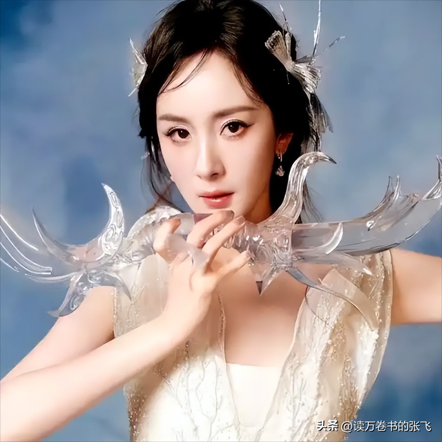 离婚7年，39岁杨幂高调宣布喜讯，刘恺威终为自己的错误买了单。