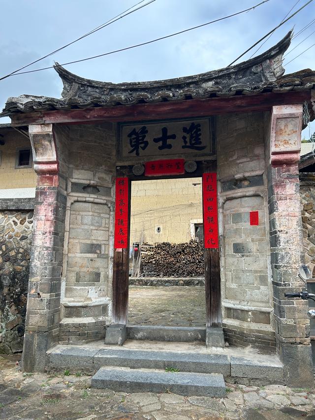 福建南靖土楼——南欧村土楼群