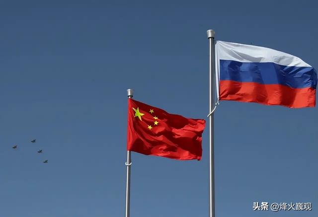 解放军出兵围台，美日默不作声，中方郑重表态，美欠中国统一的债